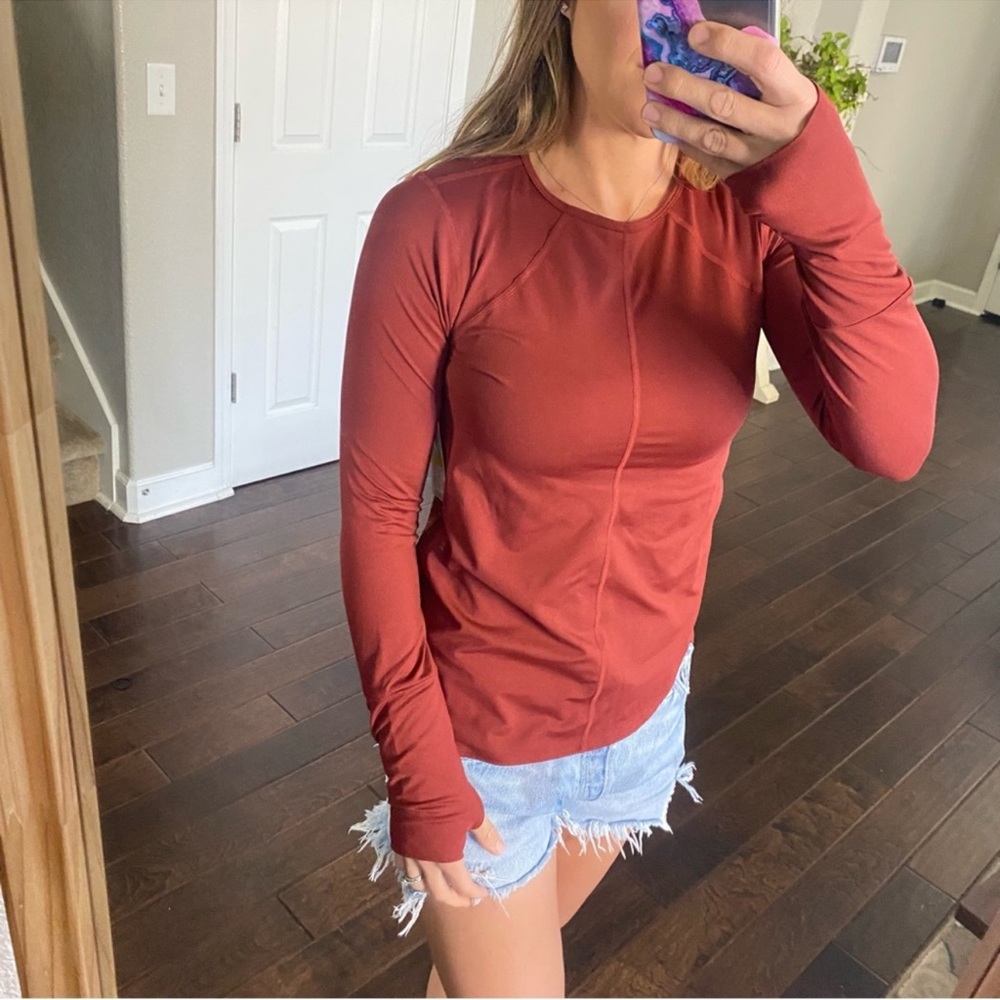 Zella rust workout long sleeve top